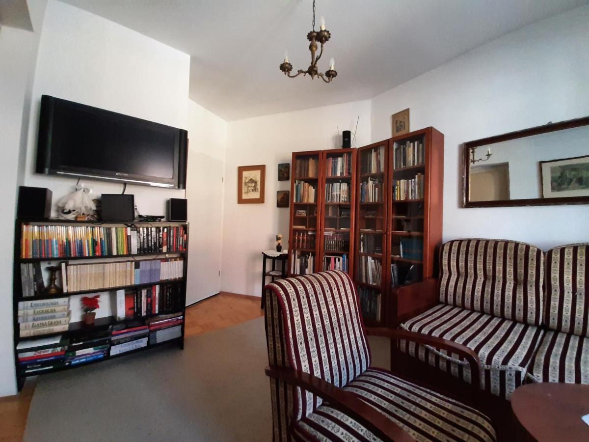 Apartment History Загреб Экстерьер фото