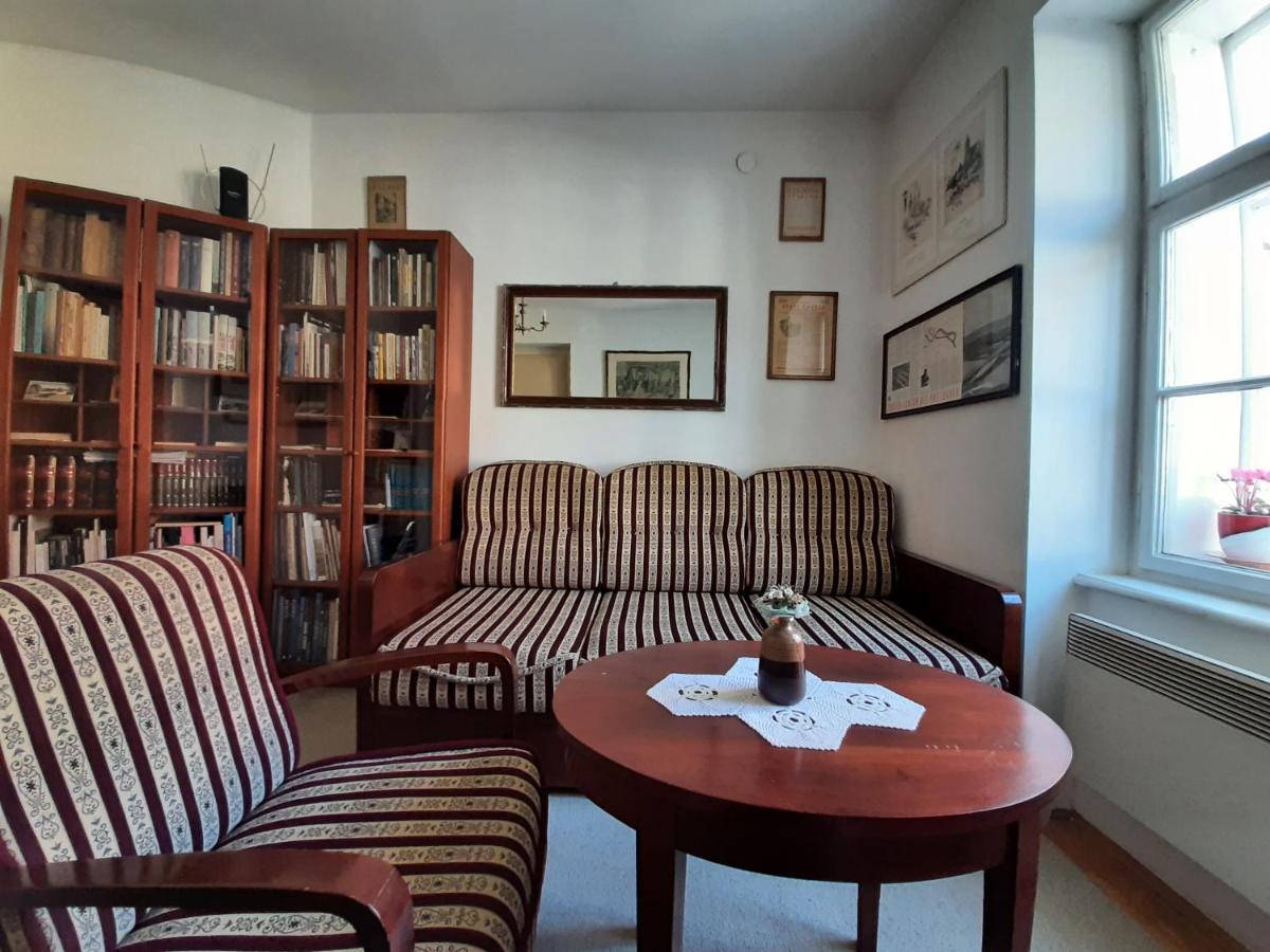 Apartment History Загреб Экстерьер фото